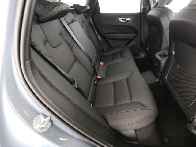 Volvo  60 T8 Recharge Ultimate Dark AWD 360° 21LM
