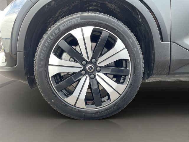 Volvo  Core Recharge Pure Electric LED 19LM GJR