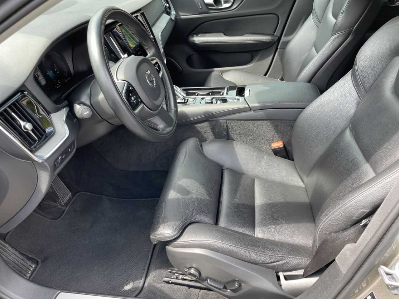 Volvo  T6 AWD Pug-in Inscription NAVI LED LM18 el
