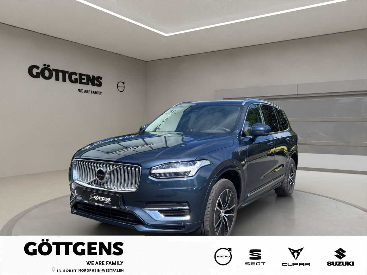 Volvo  T8 AWD Plug-in Core Bright LED NAVI KAMERA