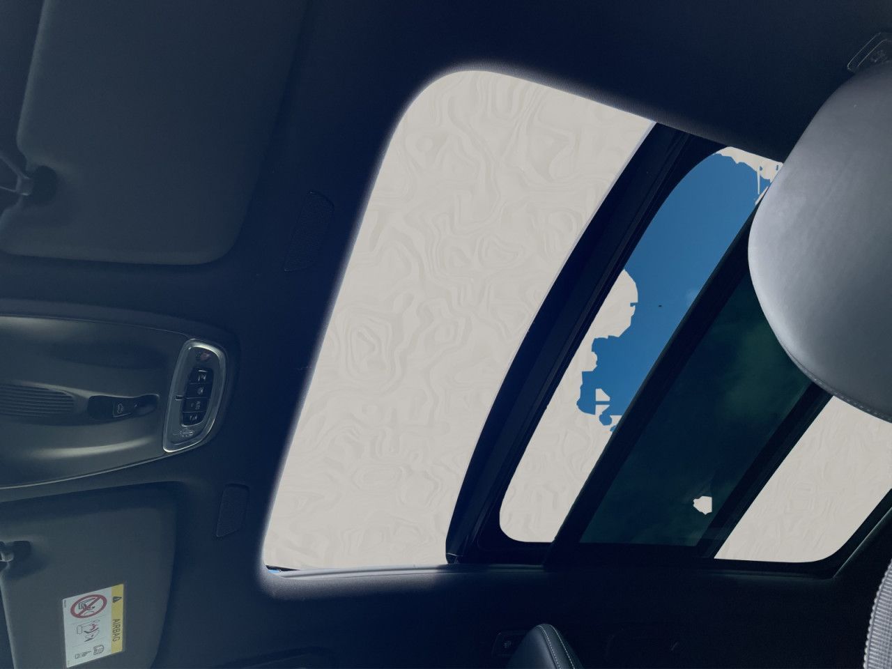 Volvo  T6 Plug-In RECHARGE R-DESIGN  HUD LED 22LM