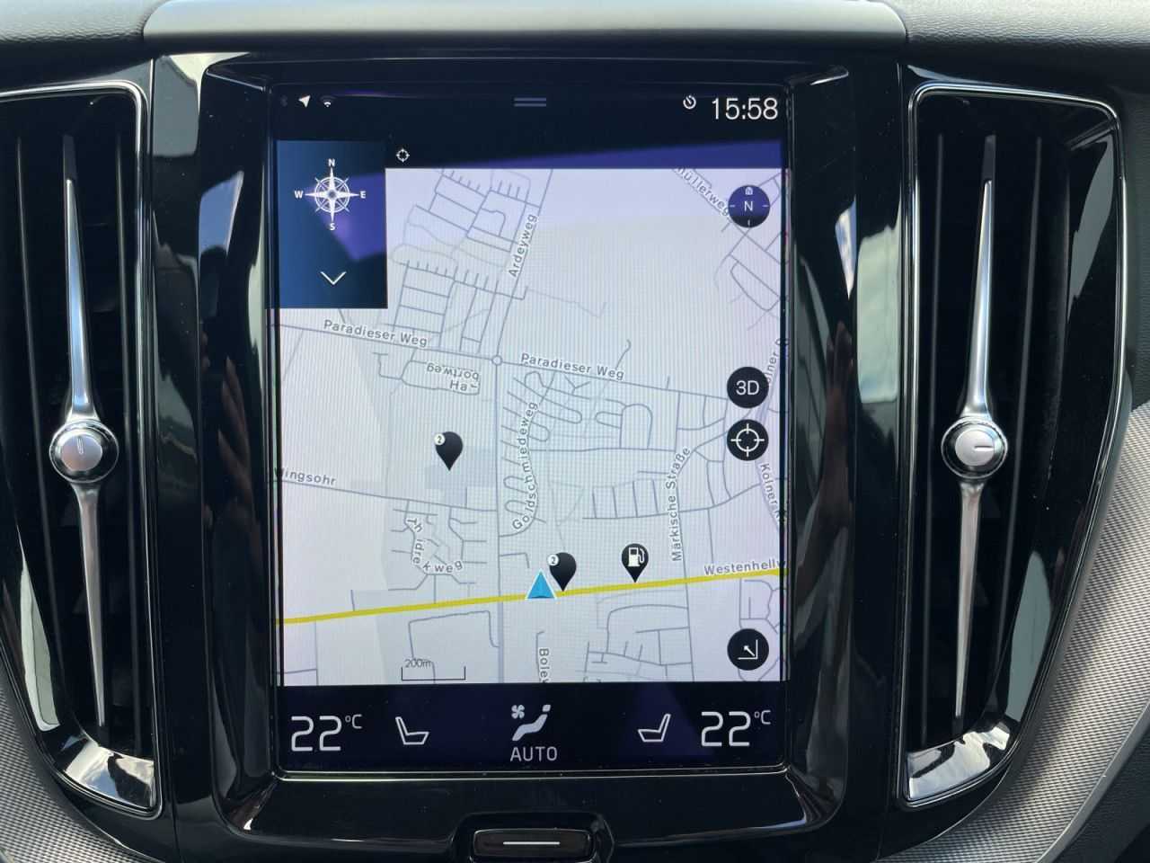 Volvo  T6 Plug-In RECHARGE R-DESIGN  HUD LED 22LM