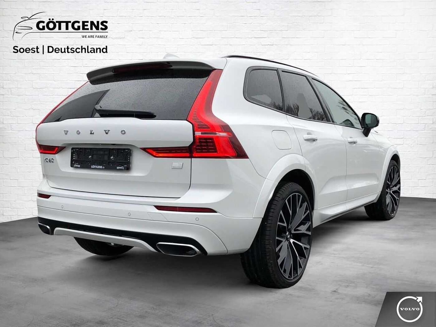 Volvo  T6 RECHARGE R-DESIGN Plug-in HUD LED 22LM