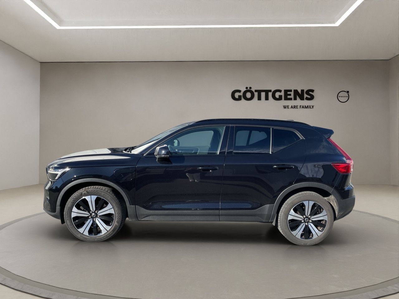 Volvo  T5 Plug-in Plus Dark AHK LED NAVI 19LM