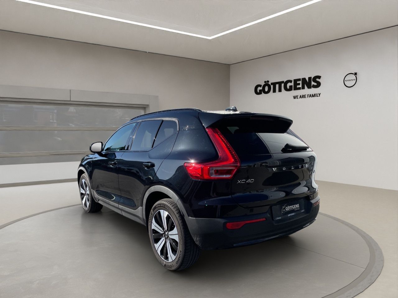 Volvo  T5 Plug-in Plus Dark AHK LED NAVI 19LM