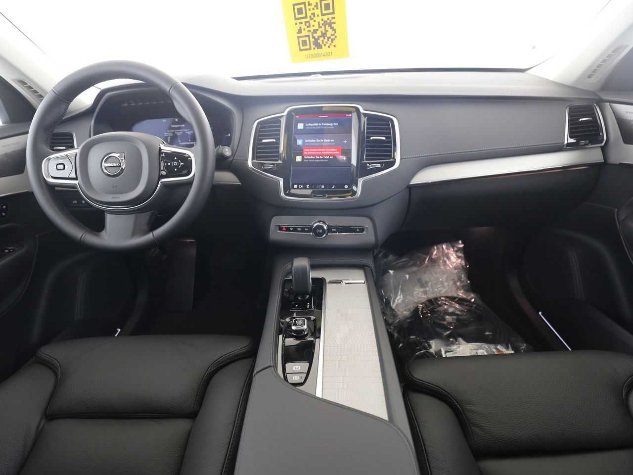 Volvo  T8 AWD Plug-in Plus Dark PANO 360° LED