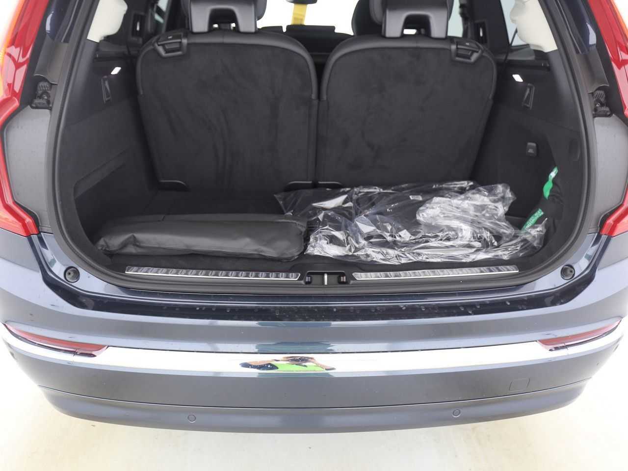 Volvo  T8 AWD Plus Bright PANO 360° HuD 21LM NAVI