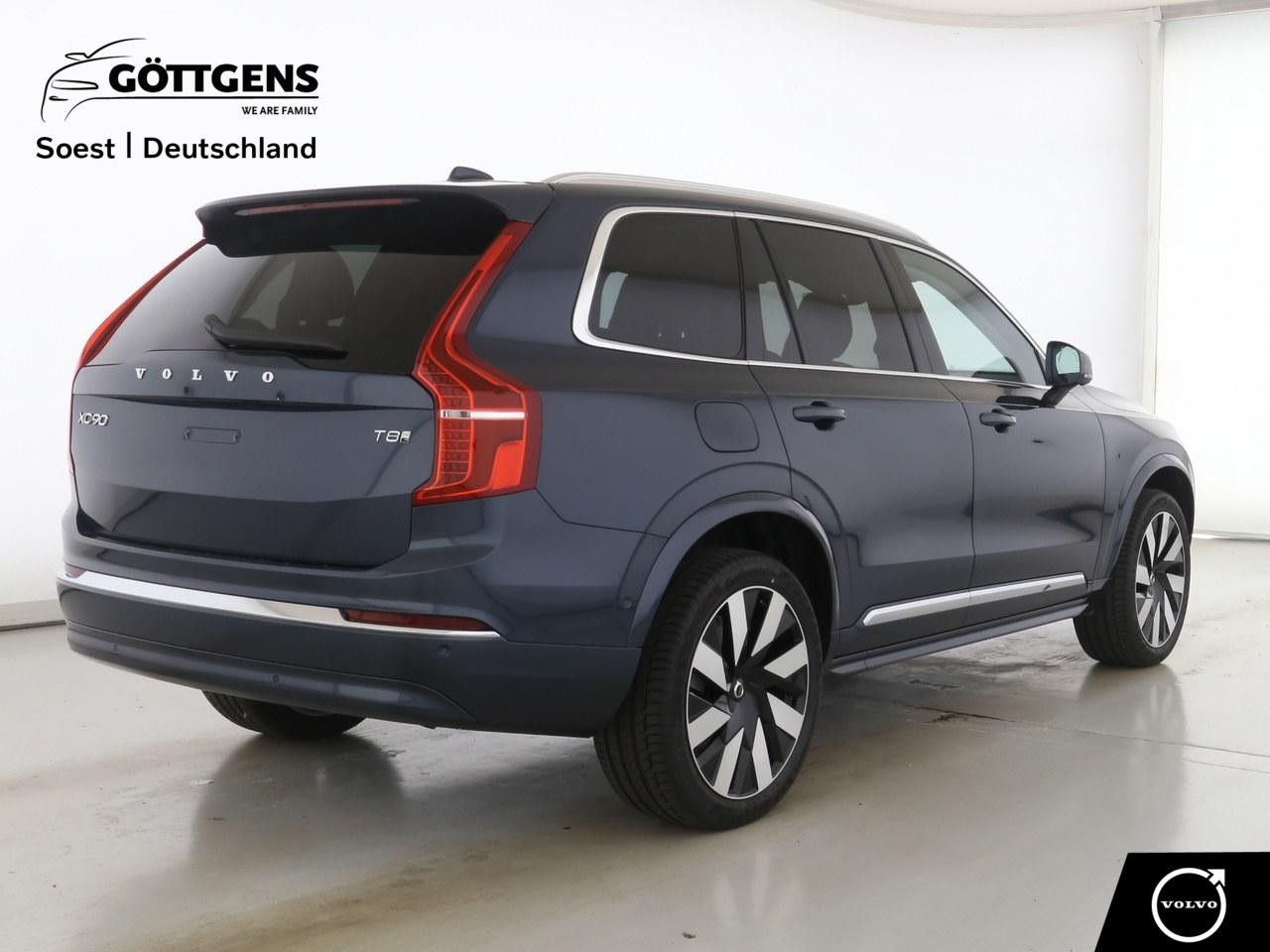 Volvo  T8 AWD Plus Bright PANO 360° HuD 21LM NAVI