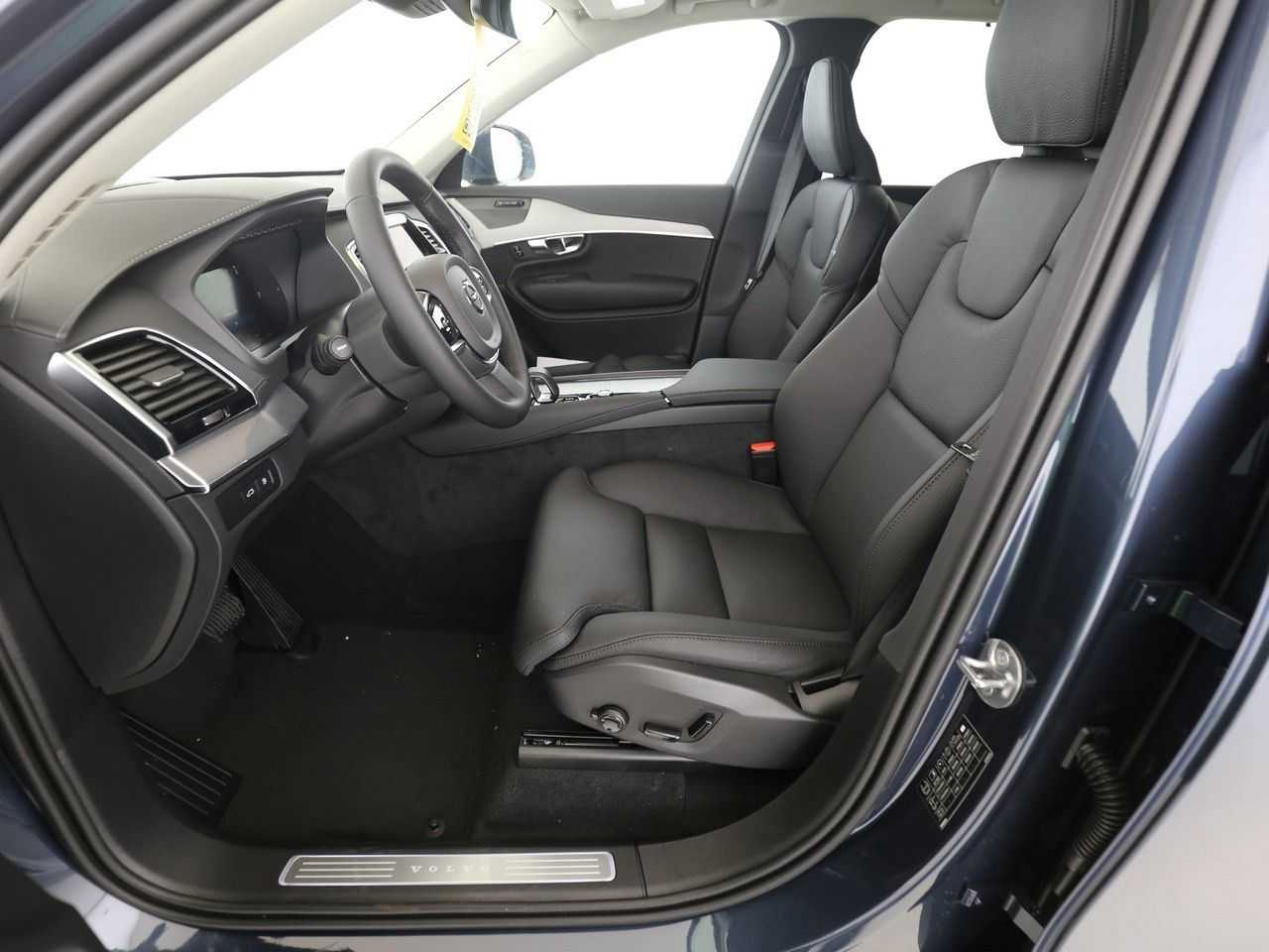 Volvo  T8 AWD Plus Bright PANO 360° HuD 21LM NAVI