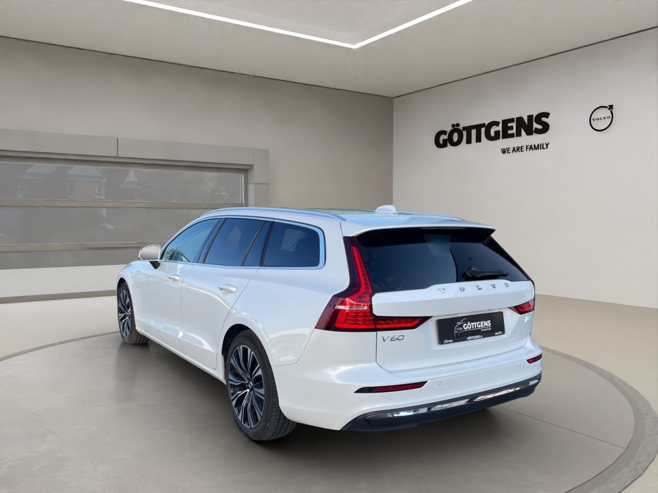 Volvo  T6 Twin Engine AWD PLUS Bright LED DAB H&K