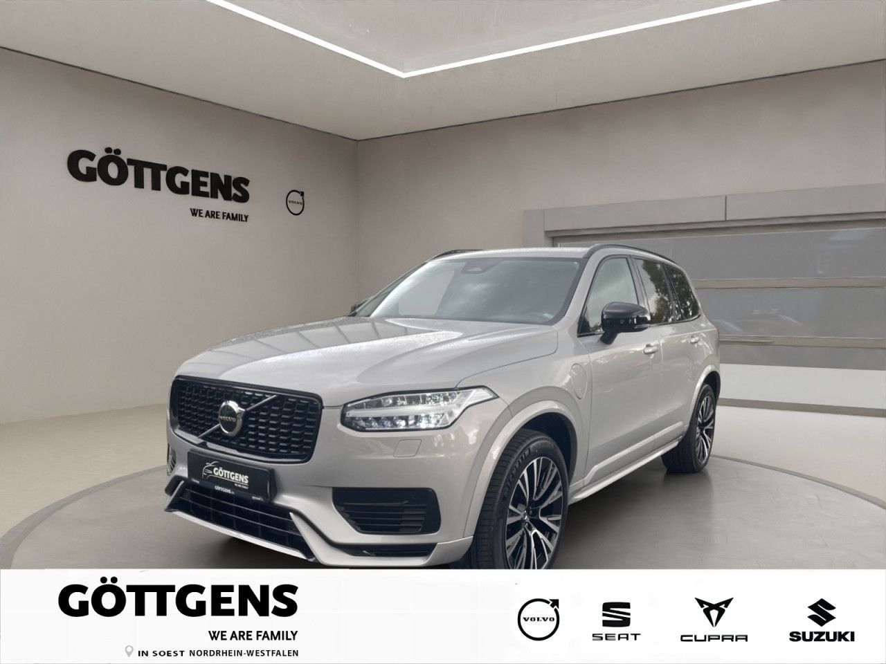 Volvo  T8 AWD Plug-in Plus Dark 7S AHK NAVI
