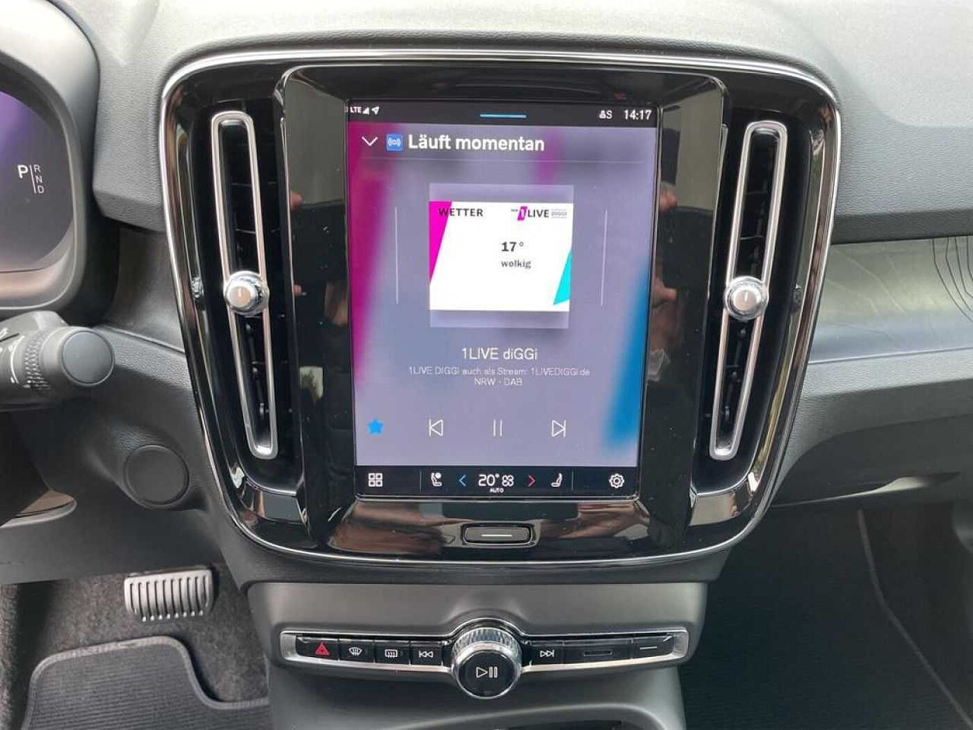 Volvo  Recharge Twin Motor Ultimate AHK LED