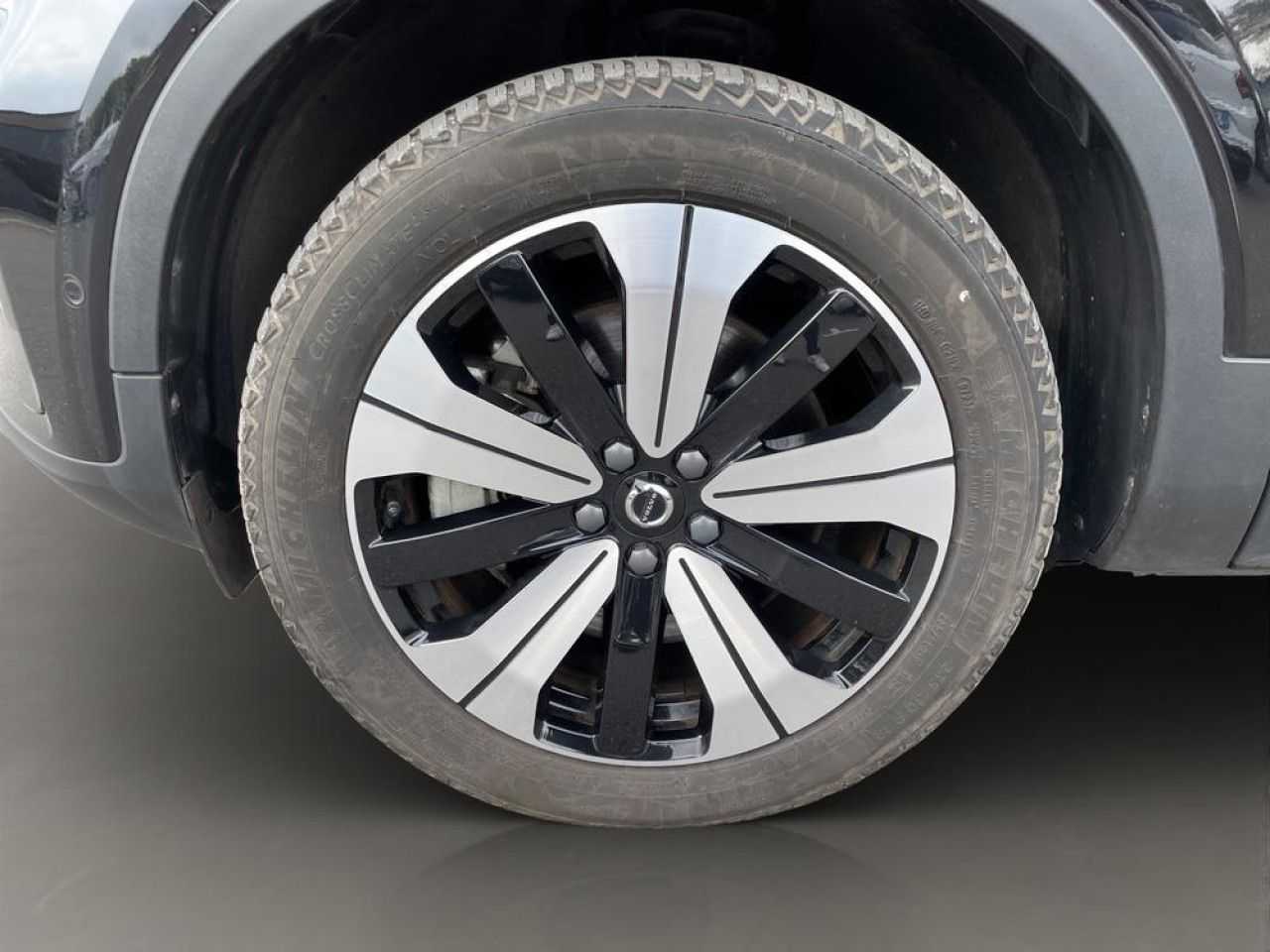 Volvo  Recharge Twin Motor Ultimate AHK LED