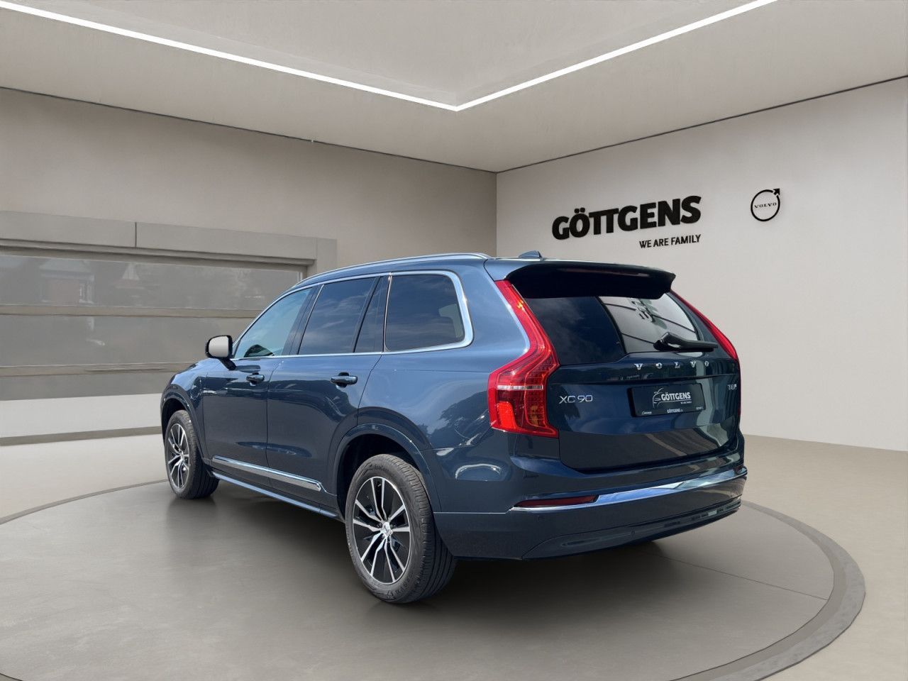 Volvo  T8 AWD Plug-in Core Bright LED NAVI KAMERA