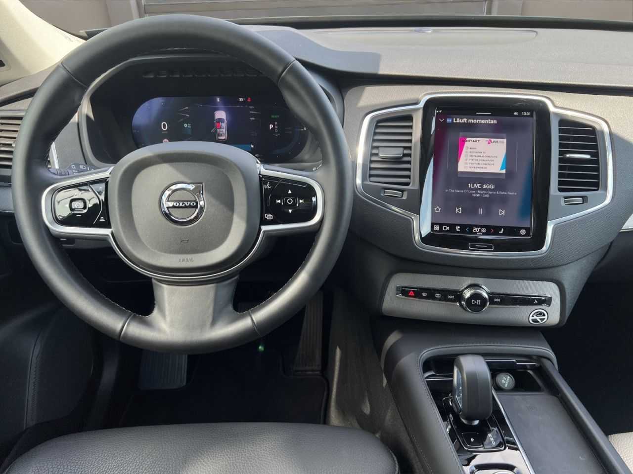 Volvo  T8 AWD Plug-in Core Bright LED NAVI KAMERA