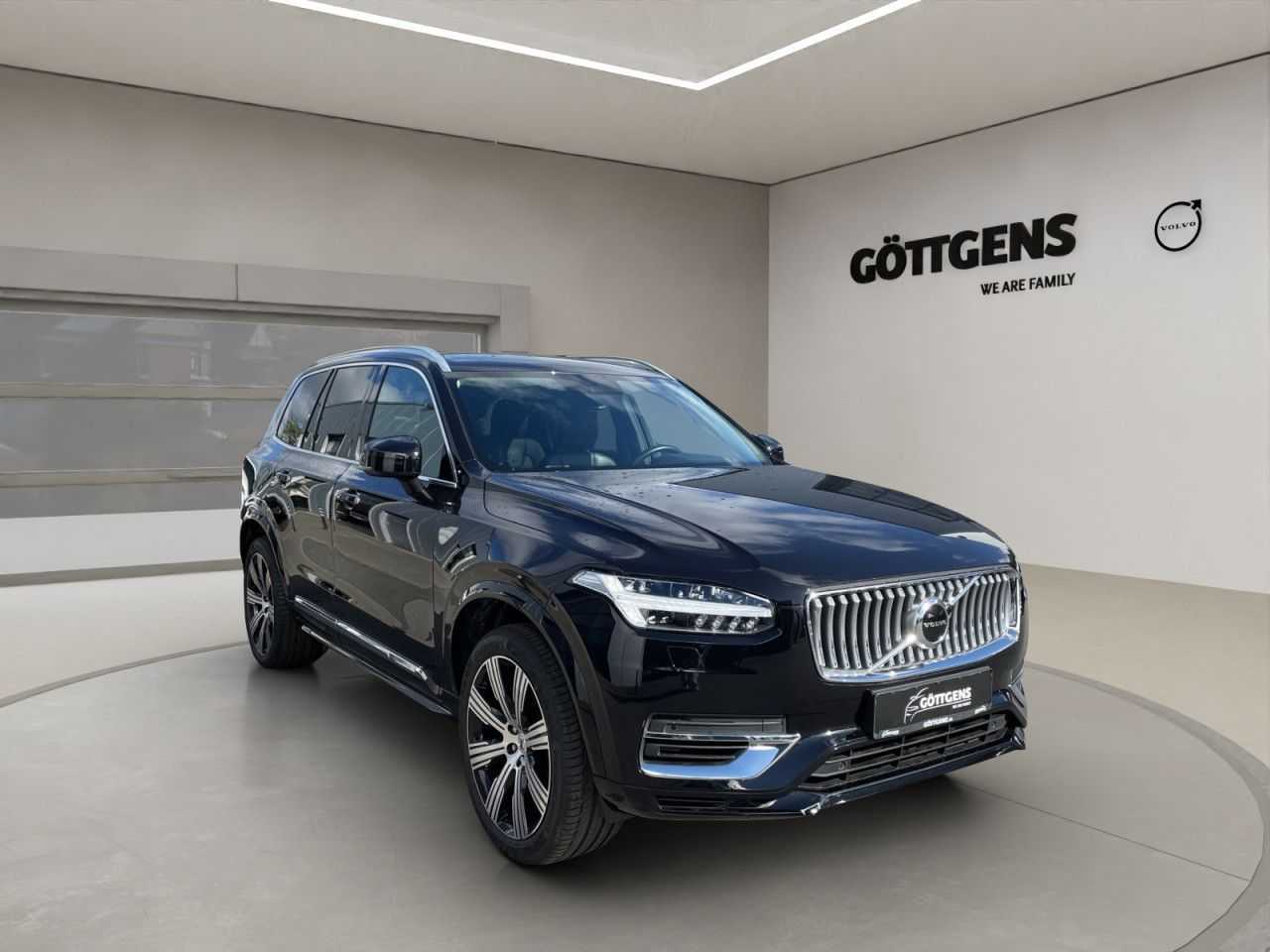 Volvo  T8 AWD INSCRIPTION 7SITZ. NAVI LED STANDH