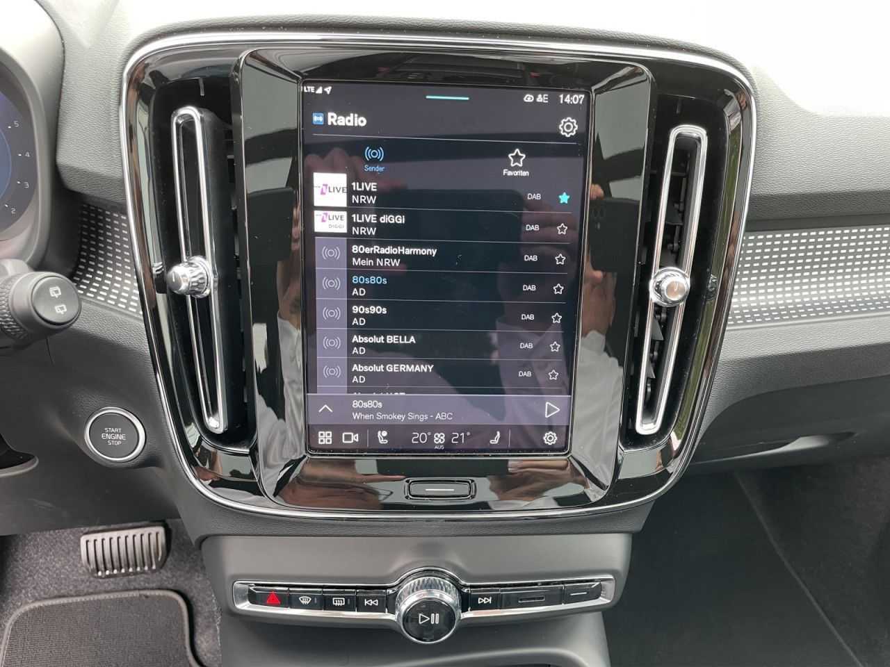 Volvo  B3 Ultra Black Edition AHK BUSINESS 360°