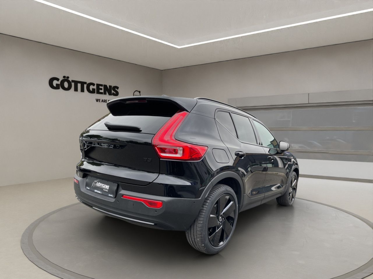 Volvo  B3 Ultra Black Edition AHK BUSINESS 360°