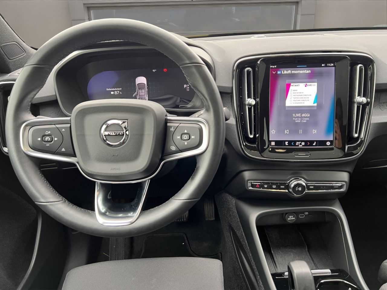 Volvo  Recharge Pure WINTER-PAKET LED NAVI 19LM GJR