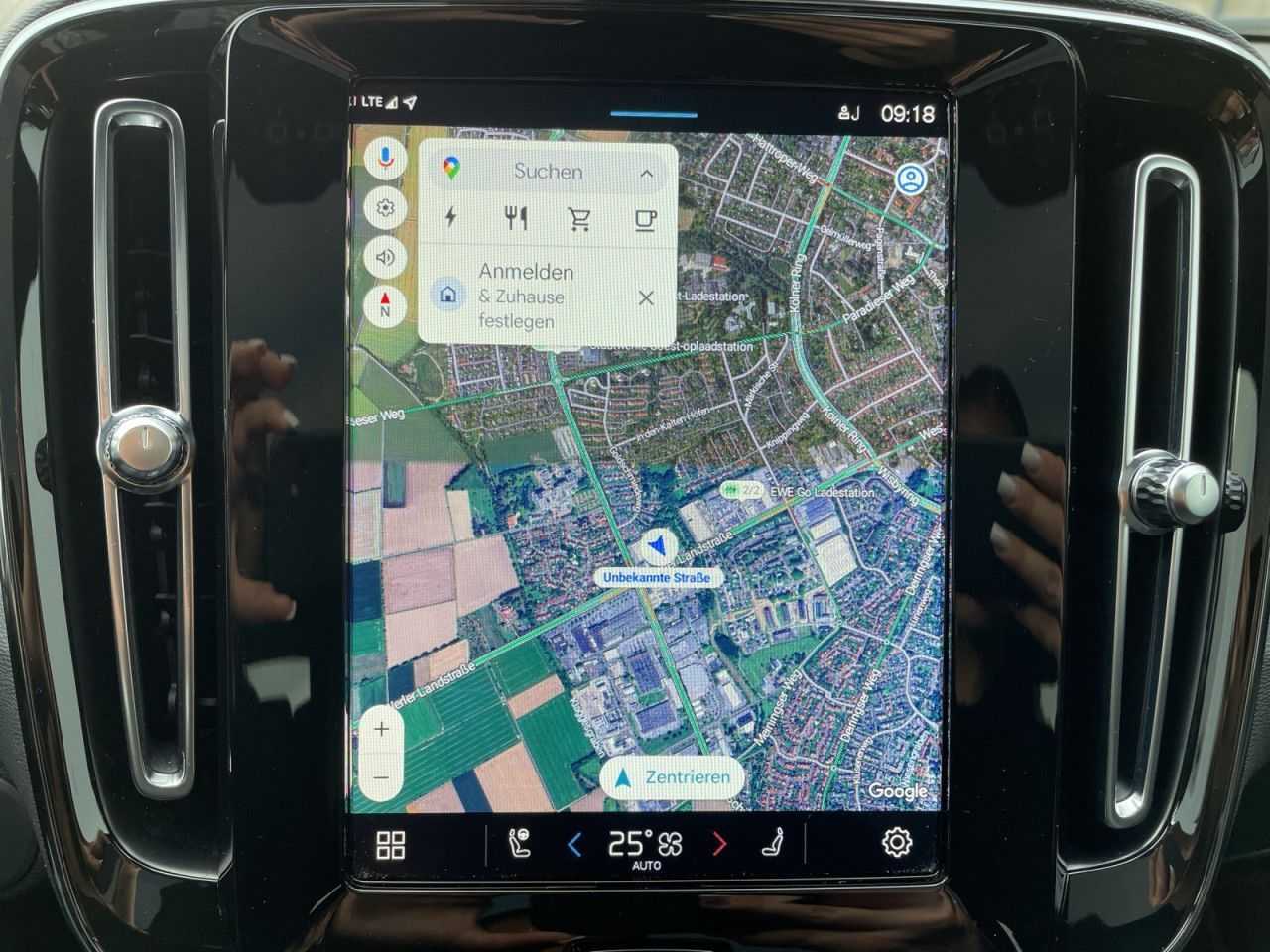 Volvo  Recharge Twin Motor AWD Ultimate AHK 19LM