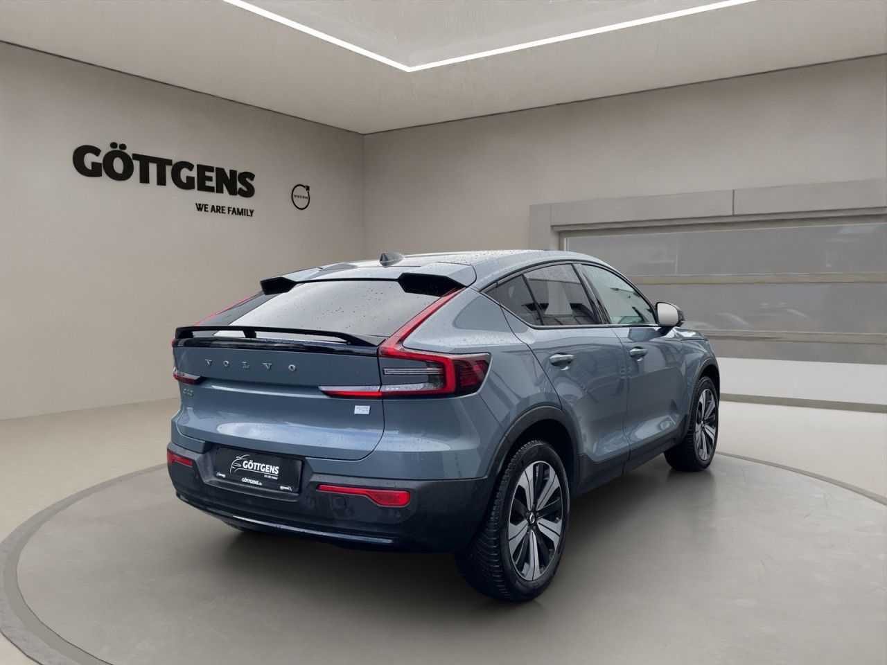 Volvo  Recharge Twin Motor AWD Ultimate AHK 19LM