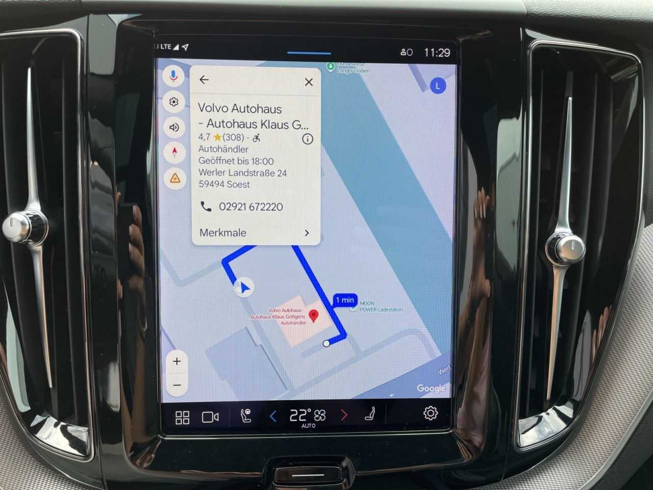 Volvo  T8 AWD Recharge R-Design LED
