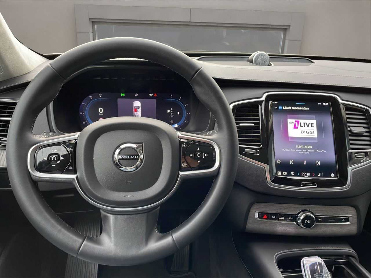 Volvo  B5 ULTIMATE Bright Mild-Hybrid 360° B&W