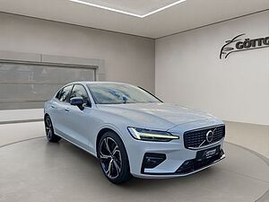 Volvo  Lim B5 AWD Mild-Hybrid Ultimate Dark 360°