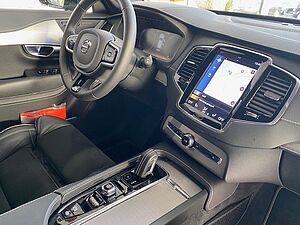 Volvo  B5 AWD R-DESIGN NAVI LED STANDH KAMERA 20LM