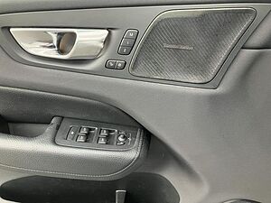 Volvo  T8 AWD INSCRIPTION CONNECT EDITION HUD