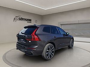 Volvo  T8 AWD Recharge RDesign NAVI PANO LED