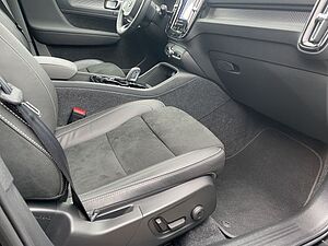Volvo  T5 Recharge R-Design NAVI STANDH.19LM LED