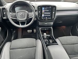 Volvo  T5 Recharge R-Design NAVI STANDH.19LM LED