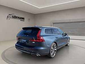 Volvo  T8 RECHARGE INSCRIPTION AHK PANO 360°