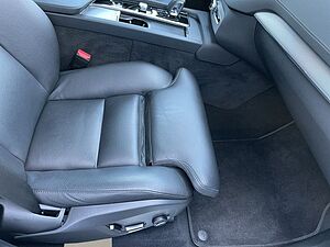 Volvo  B5 AWD ULTIMATE DARK 7SITZ PANO HUD BLIS