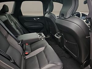 Volvo  B5  AWD Ultimate Dark AHK NAVI 360° STANDH
