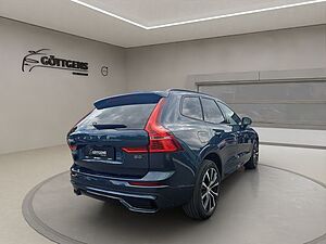 Volvo  B5  AWD Ultimate Dark AHK NAVI 360° STANDH