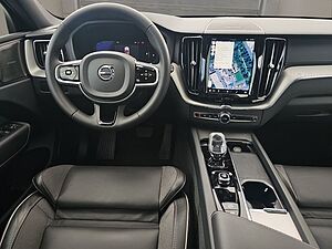 Volvo  B5  AWD Ultimate Dark AHK NAVI 360° STANDH