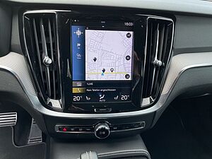 Volvo  T8 AWD R-DESIGN AHK NAVI LED WINTER PAKET