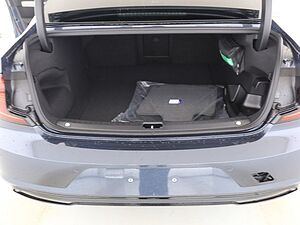 Volvo  T8 AWD Recharge Ultimate Dark PANO NAVI