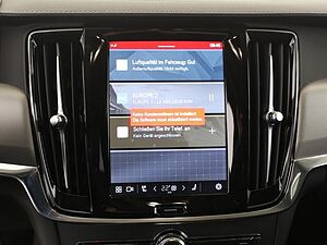 Volvo  T8 AWD Recharge Ultimate Dark PANO NAVI