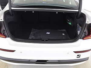 Volvo  Rech Ultimate T8 AWD PANO LED 360°19LM NAVI