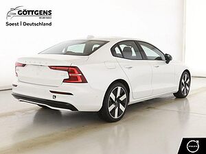Volvo  Rech Ultimate T8 AWD PANO LED 360°19LM NAVI