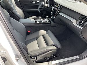 Volvo  Rech Ultimate T8 AWD PANO LED 360°19LM NAVI