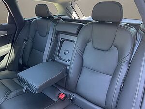 Volvo  B5  AWD Ultimate Dark LED PANO AHK H&K
