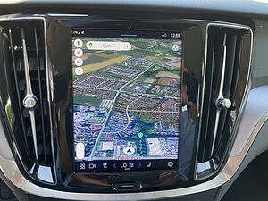 Volvo  B3 Core AHK NAVI LED KAMERA PDC LED LM