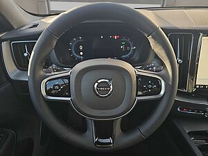 Volvo  Black Edition Plus T8 AWD 360° HARMAN