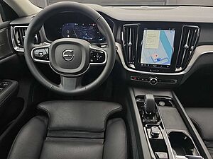 Volvo  B4 D Plus Dark ACC Navi Harman Kardon LED