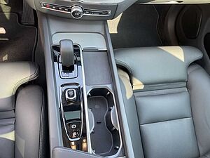 Volvo  T6 AWD Plug-in Plus Dark NAVI LED 360°