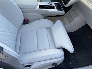 Volvo  Twin Motor AWD Ultra 7SITZ AHK 22LM MASSAGE
